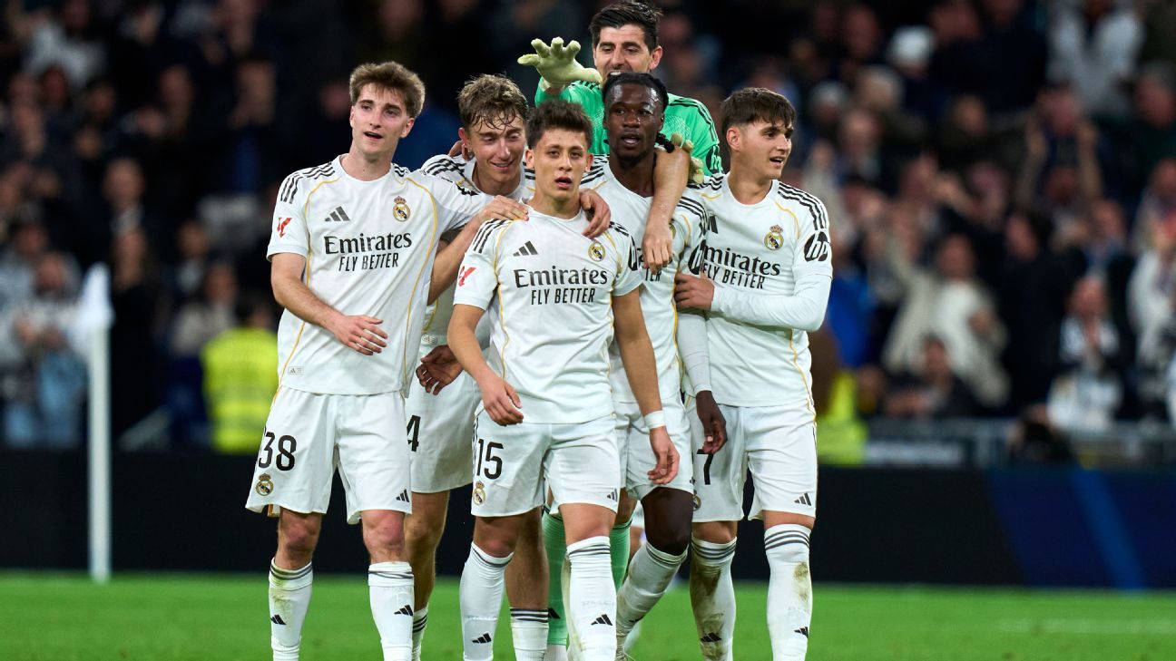 Imagen editorial para: Madrid hail Güler's 'amazing' goal from own half